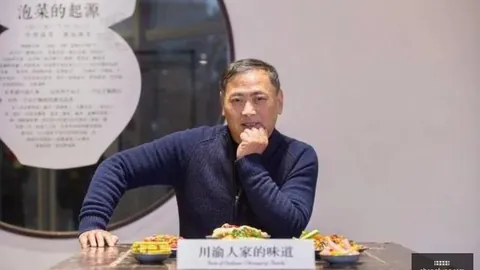 电竞选手伤停，战队应对挑战